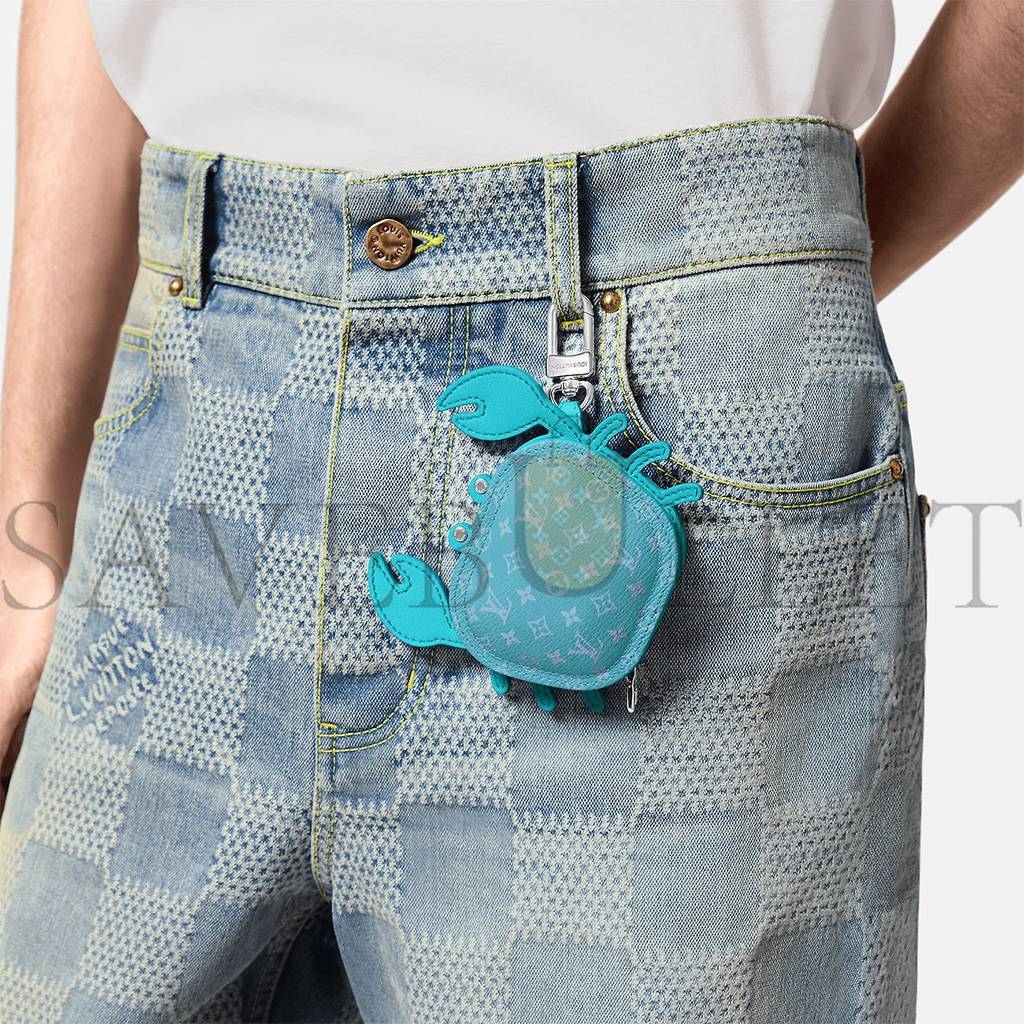 l**is V*t*n lv crab bag charm m01930